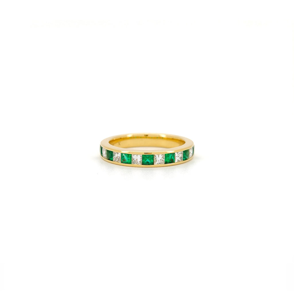 Emerald and Diamond Ring band 18K Yellow Gold