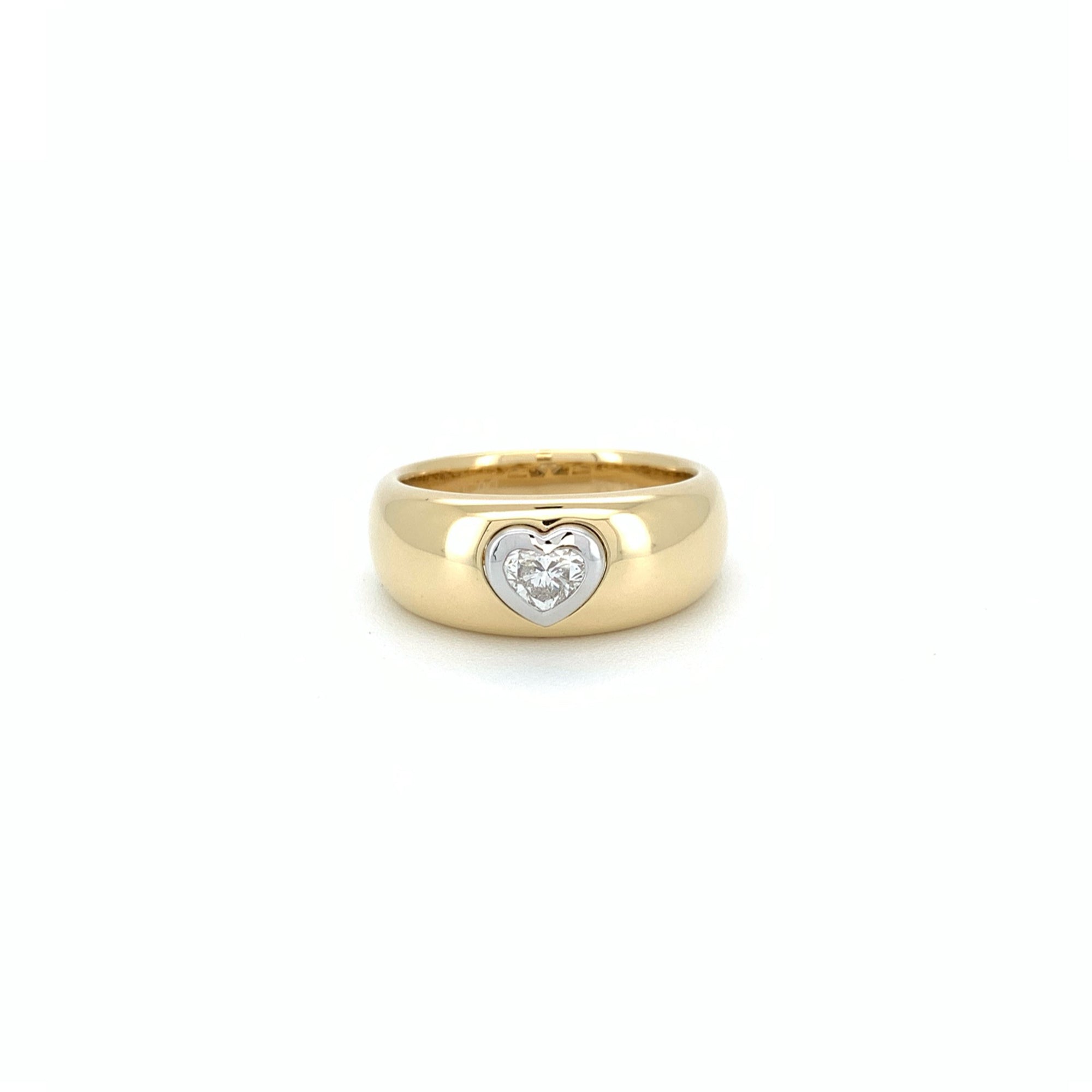 Heart Shape 18K Yellow Gold Ring