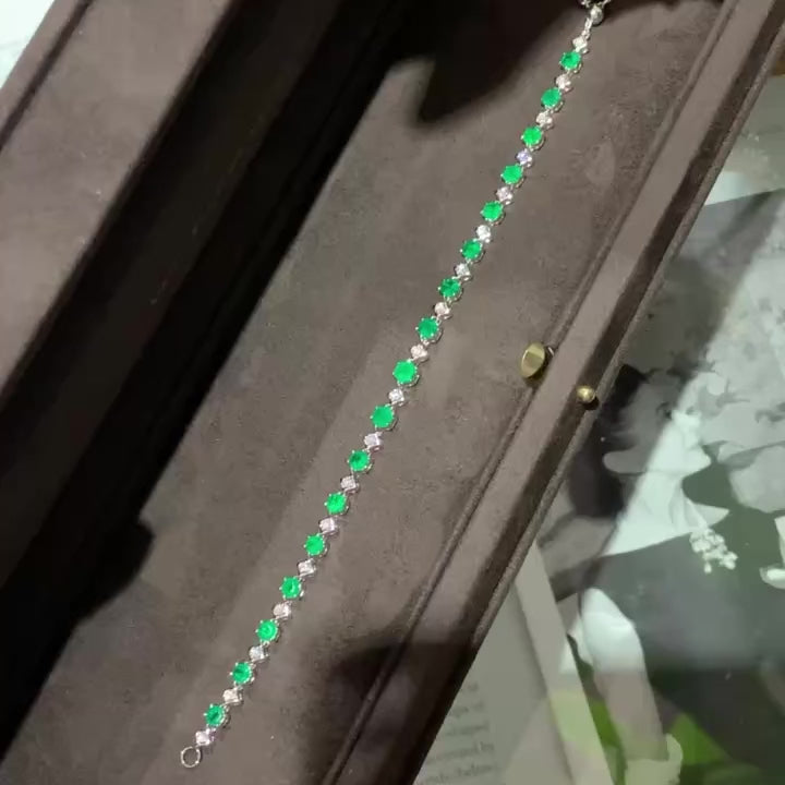 One of a Kind 18K White Gold Emerald and Diamond Tennis Bracelet